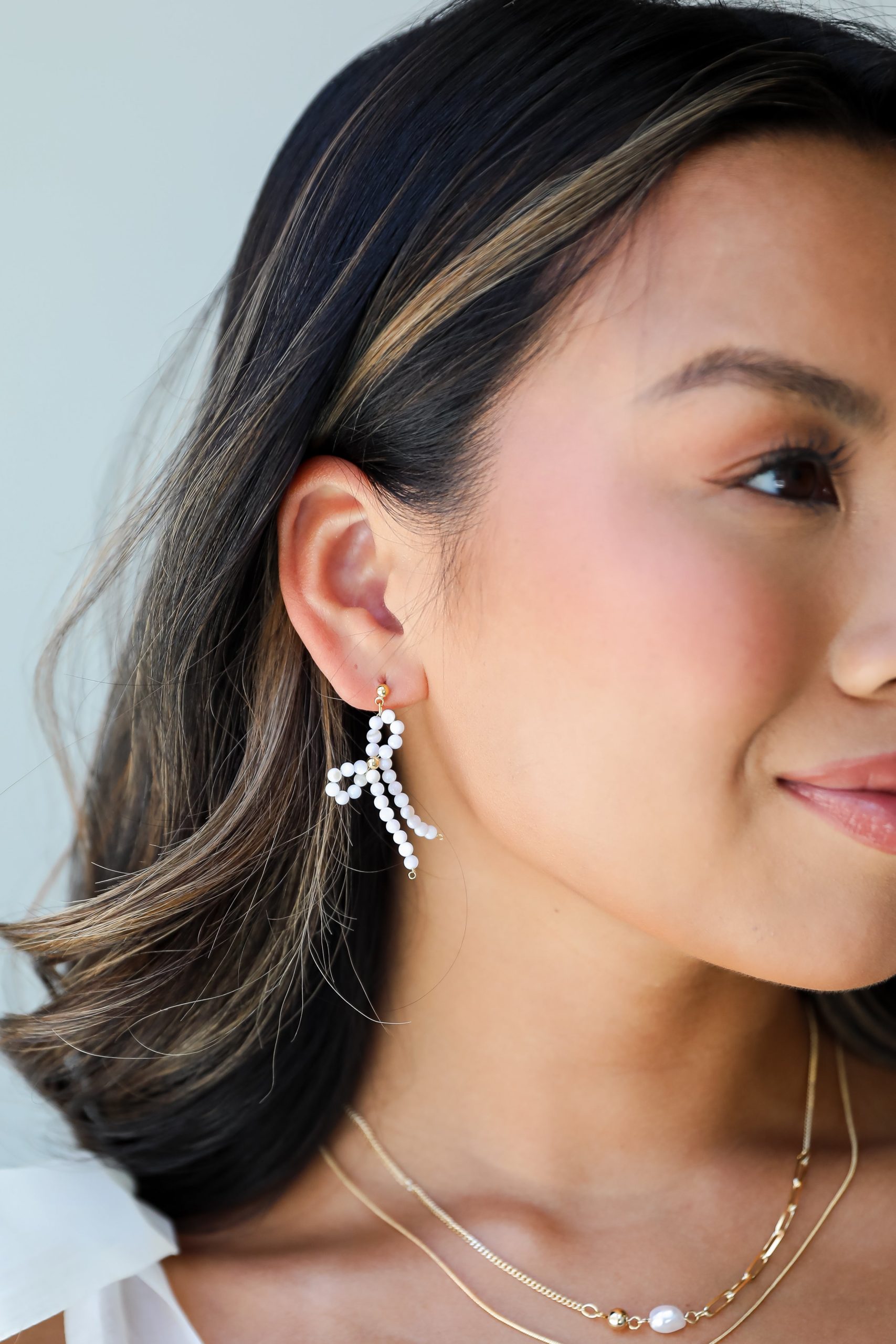 shopdressup_beaded_bow_earrings-2.jpg