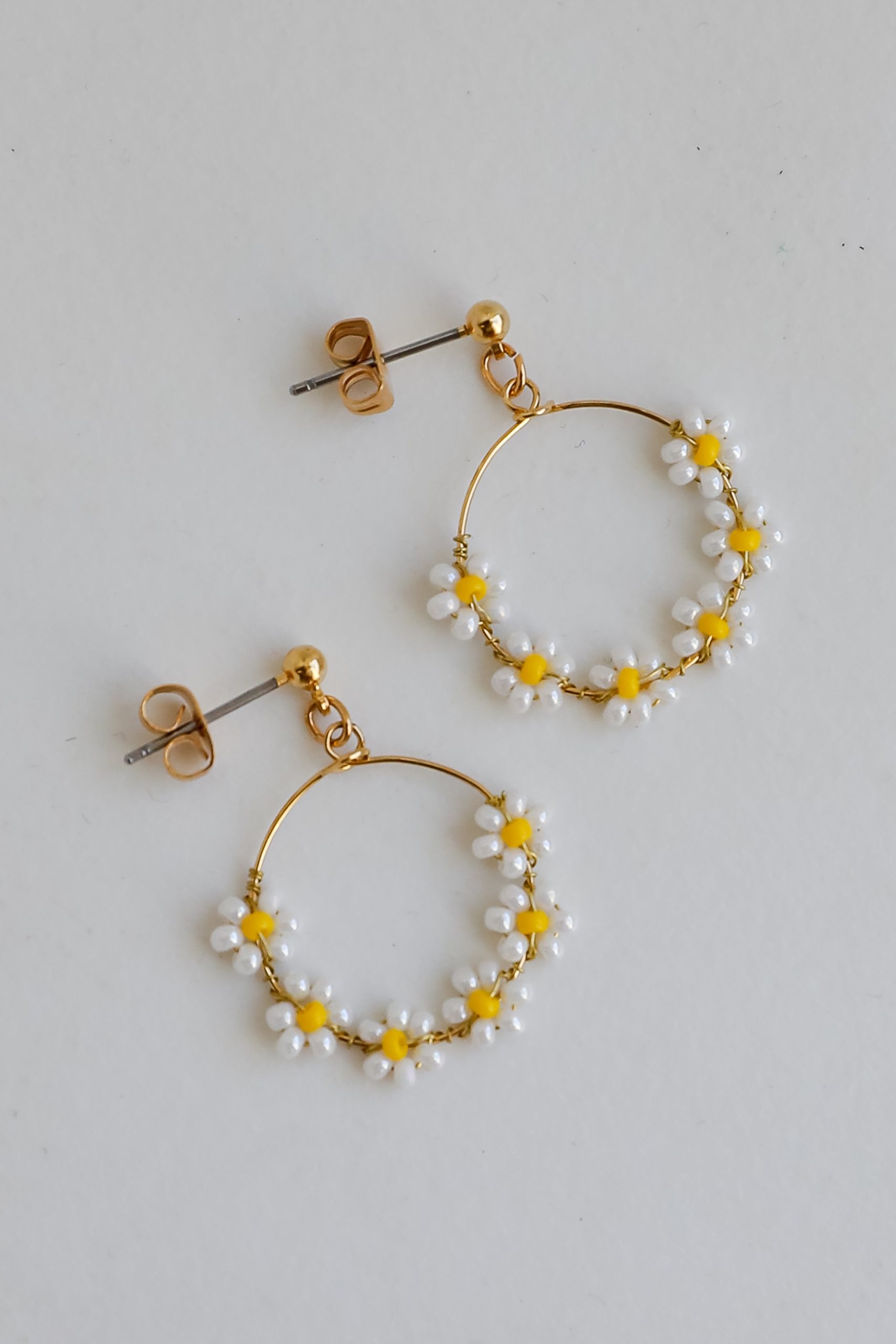 shopdressup_daisy_hoop_earrings-6.jpg